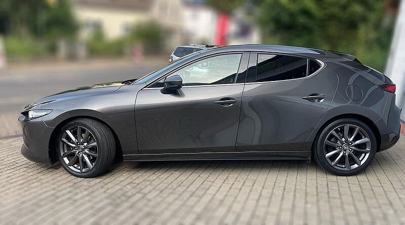 Mazda 3 SKYACTIV-G 2.0 M Hybrid